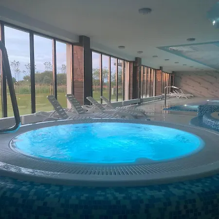 Velours Oasis - With Pool, Sauna & Gym - At The Baltic Sea Апартаменты