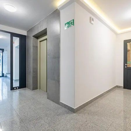 Апартаменты Velours Oasis - With Pool, Sauna & Gym - At The Baltic Sea