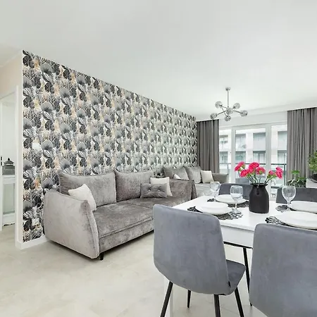 Velours Oasis - With Pool, Sauna & Gym - At The Baltic Sea Дзивнув