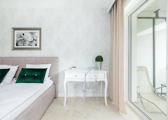 Apartament Velours Oasis - With Pool, Sauna & Gym - At The Baltic Sea *