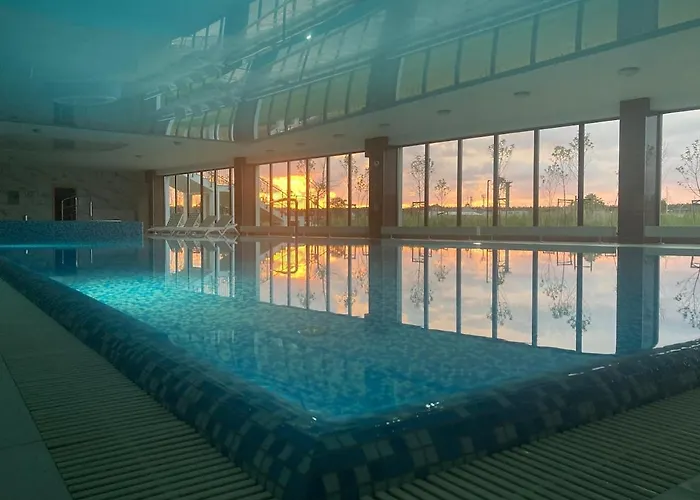 Velours Oasis - With Pool, Sauna & Gym - At The Baltic Sea Dziwnów
