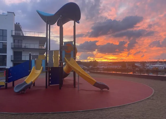 Velours Oasis - With Pool, Sauna & Gym - At The Baltic Sea Apartament Dziwnów